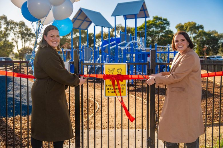 Waubra community celebrates new playground with WRL support
